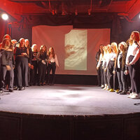 photo_5426908933794152547_y