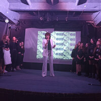 photo_5426908933794152561_y