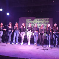 photo_5426908933794152588_y