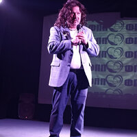 photo_5426908933794152598_y