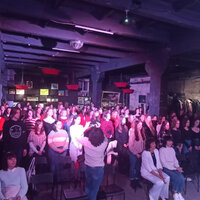 photo_5426908933794152601_y