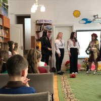 photo_5411245162295838337_y