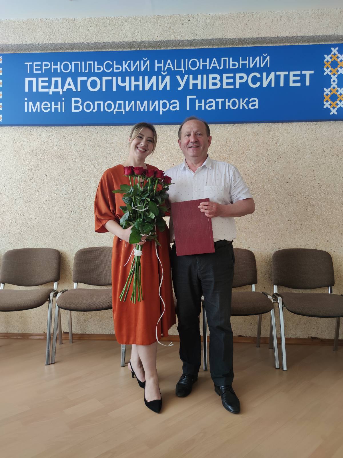 Вітаємо Ратушняк Наталю Олегівну з успішним захистом кандидатської дисертації!